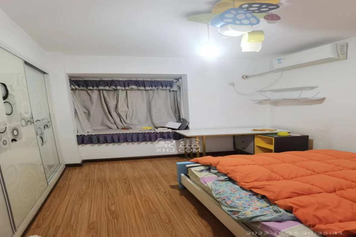 西城龙庭 2室2厅1卫 2500.0元/月 西城龙庭 2室2厅1卫 2500.0元/月室内图