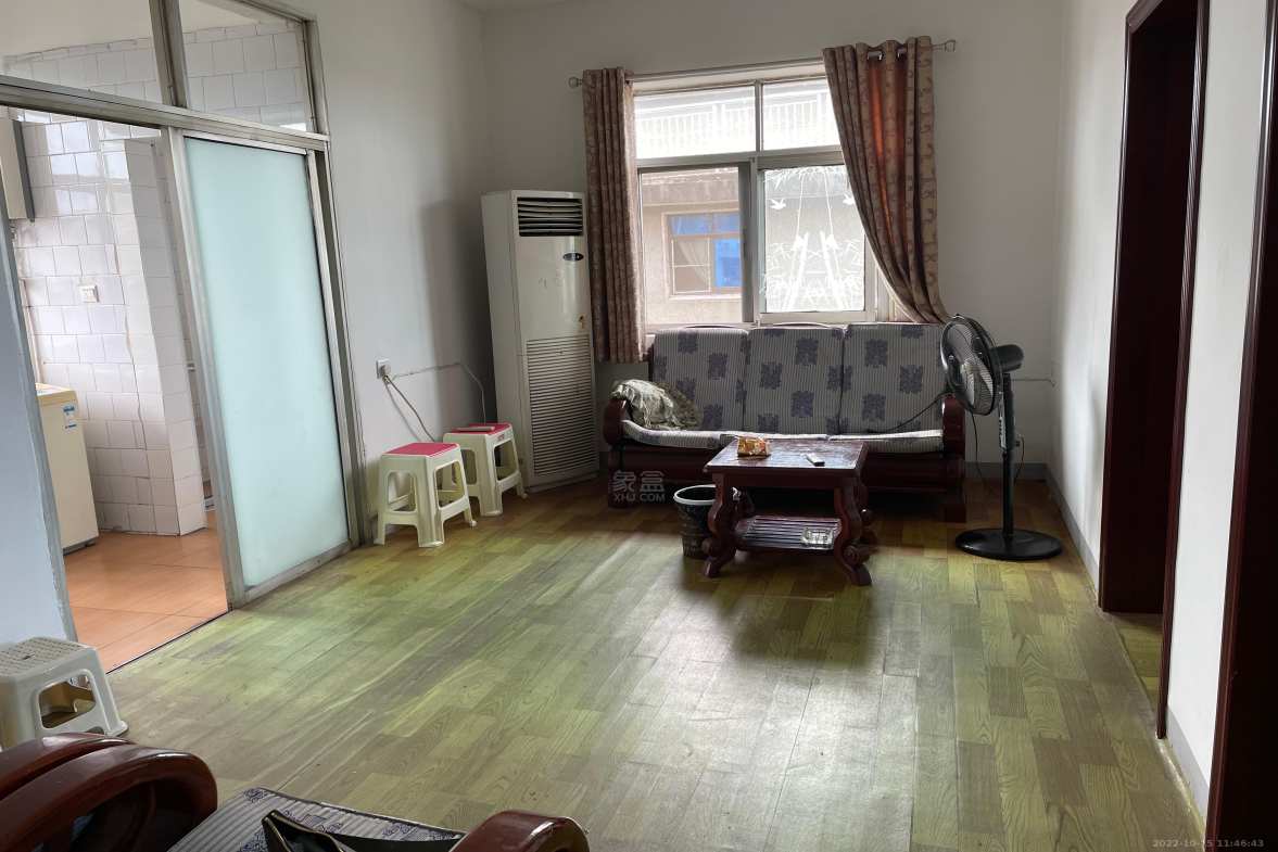 银馨家园（贺家土电厂生活区）  2室2厅1卫    800.0元/月室内图1