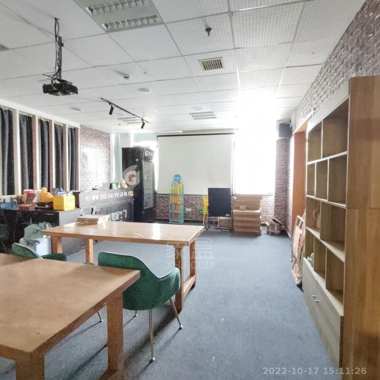 蓝盾景园二期   240.0㎡     6000.00元/月室内图