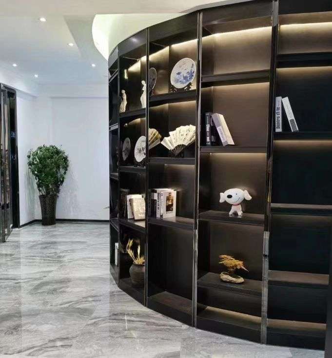 金融城一期  4室2厅2卫    220.0万室内图1