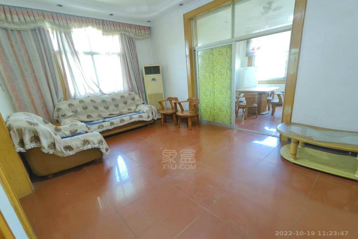 盐业公司单位房 2室2厅1卫 1000.0元/月 盐业公司单位房 2室2厅1卫 1000.0元/月室内图