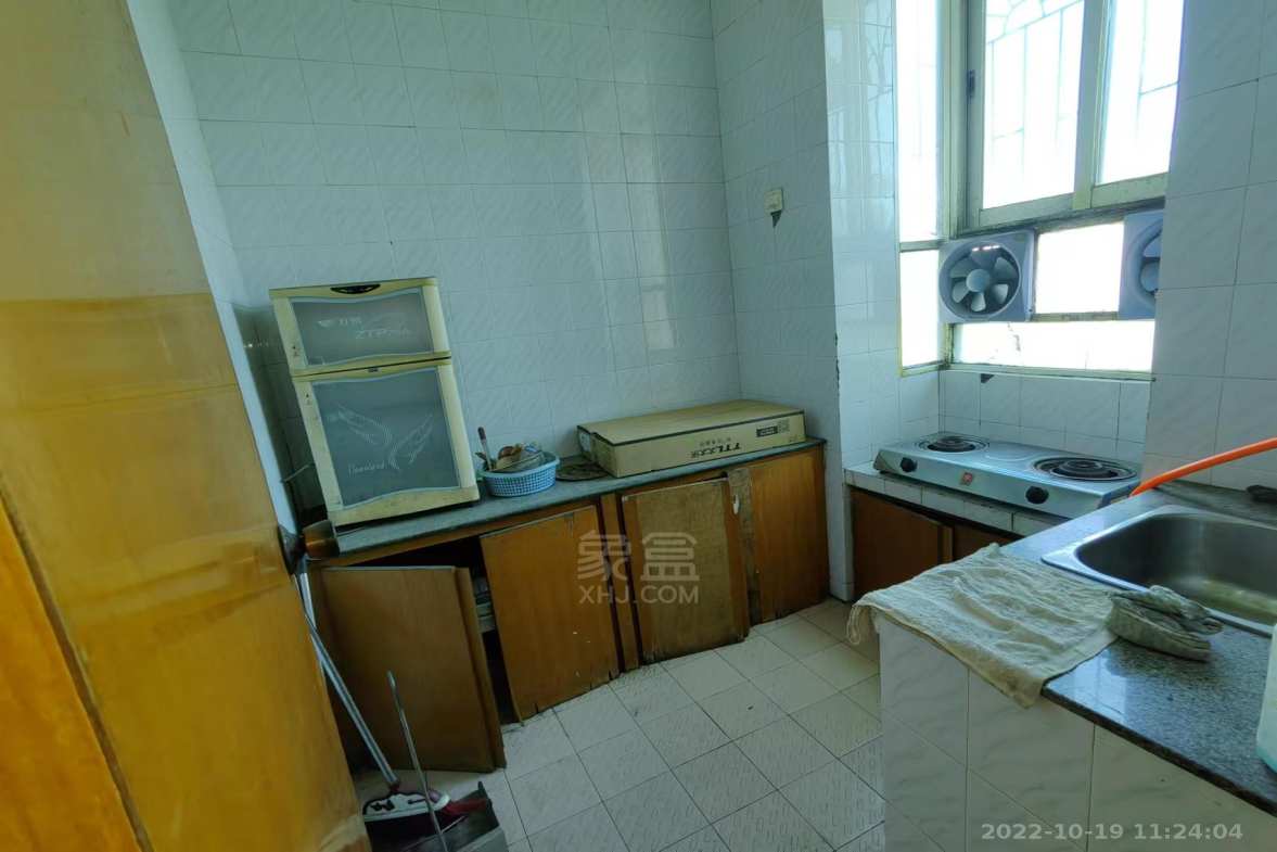 盐业公司单位房 2室2厅1卫 1000.0元/月 盐业公司单位房 2室2厅1卫 1000.0元/月室内图