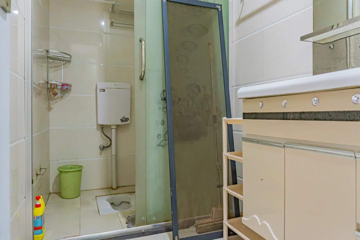 旺佳华府  2室1厅1卫   1800.00元/月室内图