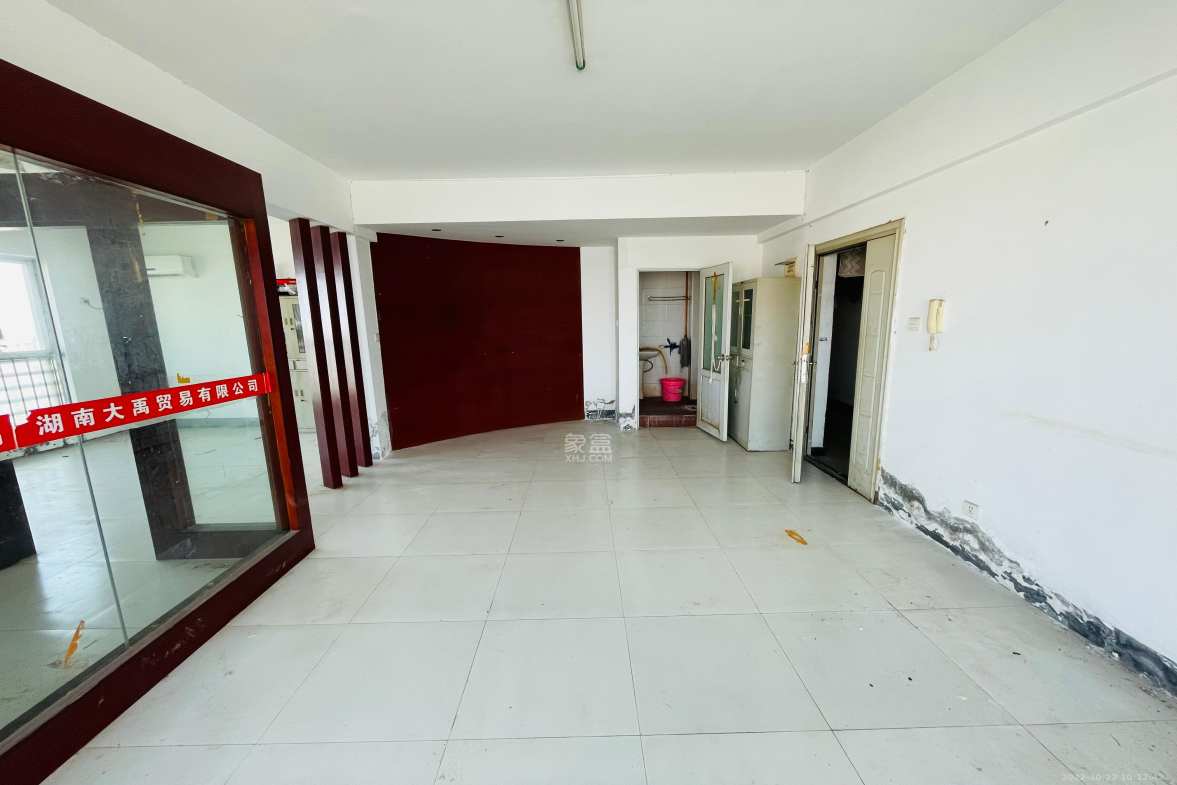 华菱新城地标 2室2厅1卫 2000.0元/月 华菱新城地标 2室2厅1卫 2000.0元/月室内图