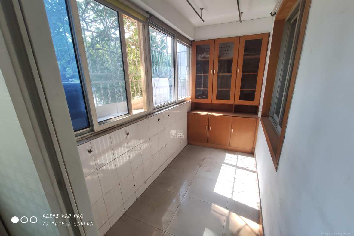 振湘小区  3室2厅1卫    2000.0元/月室内图