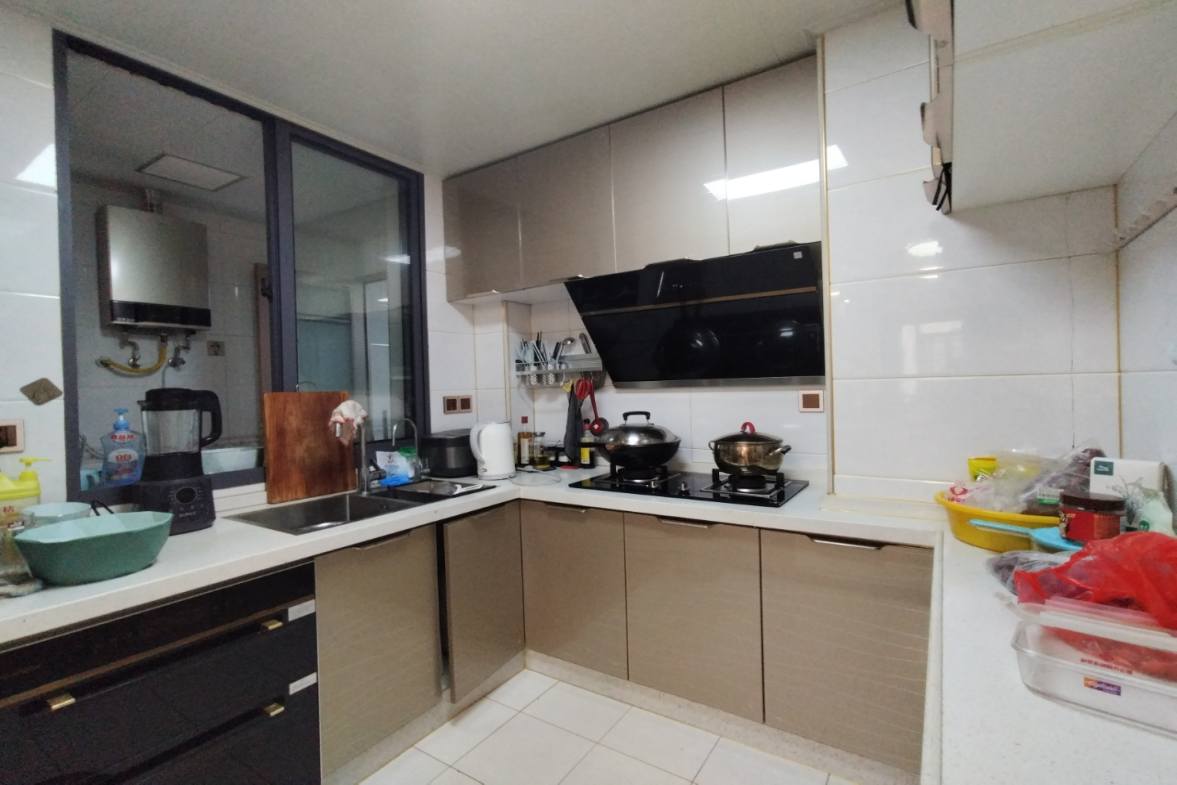 五江碧桂园城市广场  3室2厅2卫    3000.0元/月室内图1