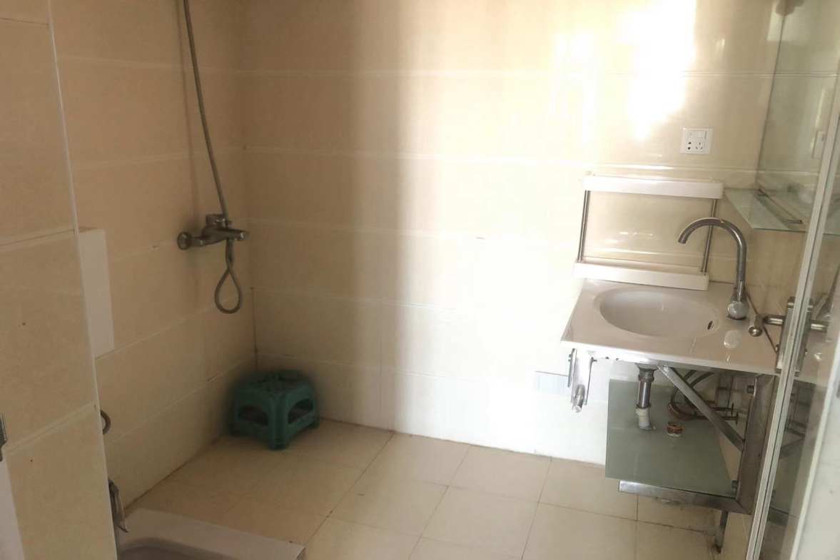 金虹中环一号(金虹大厦) 1室1厅1卫 1400.0元/月 金虹中环一号(金虹大厦) 1室1厅1卫 1400.0元/月室内图