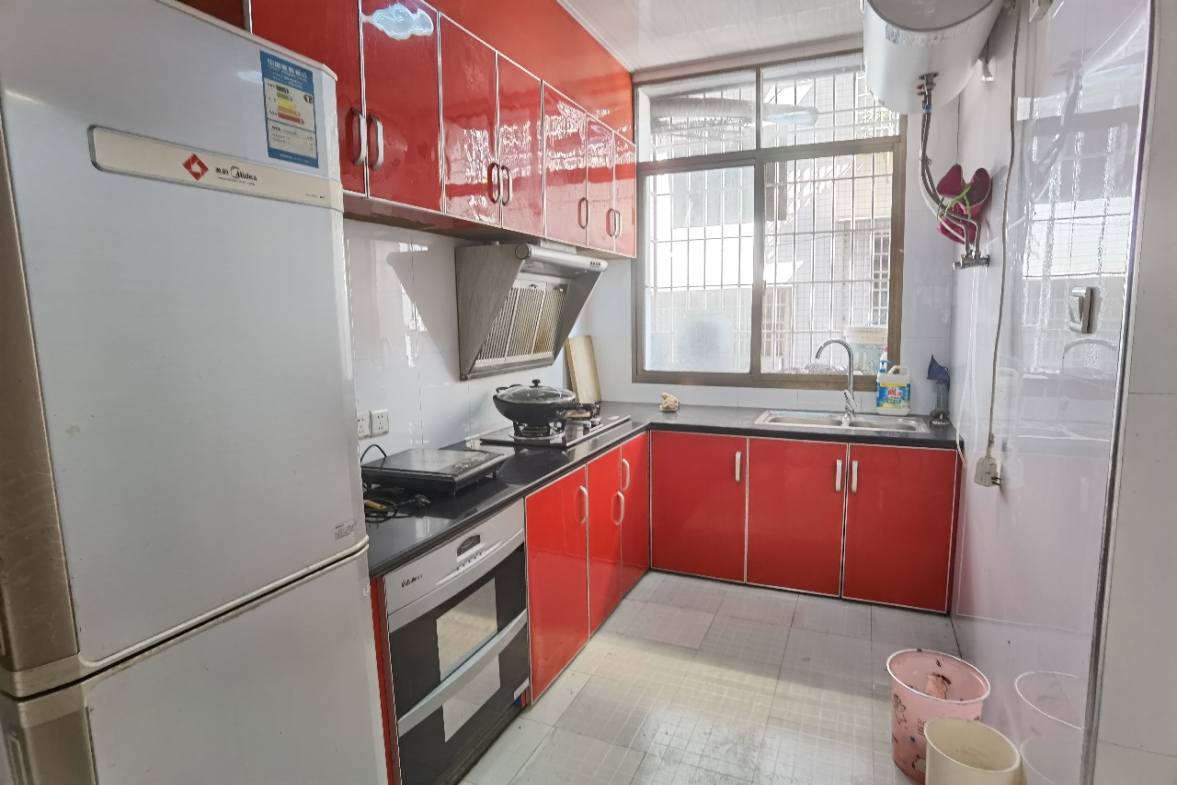 娄星区散盘 0室0厅0卫 1800.0元/月 娄星区散盘 0室0厅0卫 1800.0元/月室内图