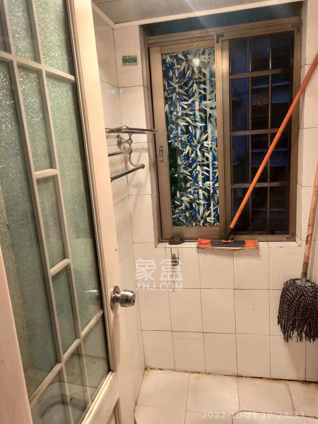 高升小区  3室2厅1卫    2500.0元/月室内图