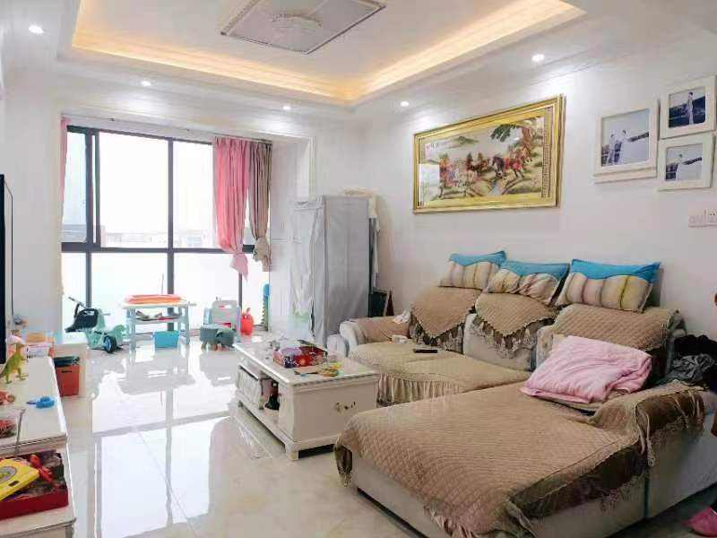 会龙山溪谷（住宅）  3室2厅1卫   60.00万室内图1