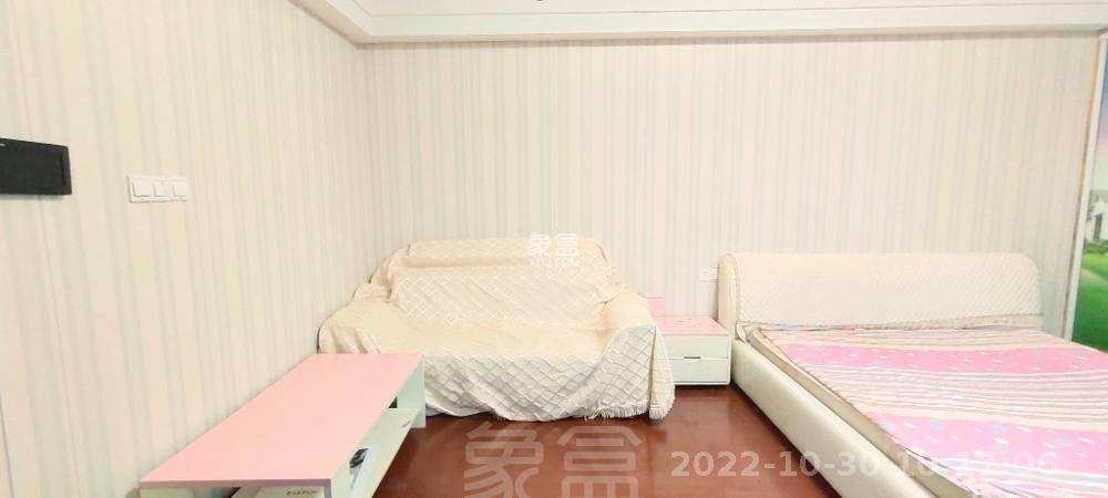 中央商业广场  1室1厅1卫   1500.00元/月室内图