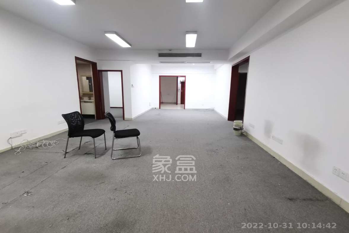 湘江世纪城富湾国际  5室2厅1卫    11500.0元/月室内图1