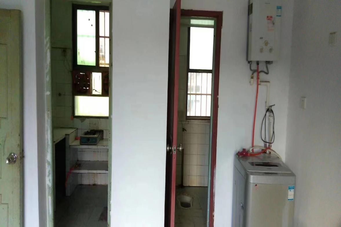建设银行单位房（海棠社区朝富巷1号)  2室2厅1卫   800.00元/月室内图