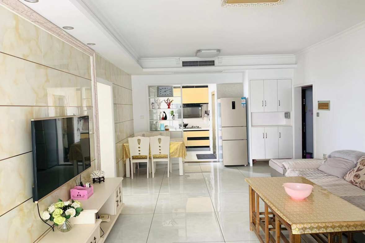 雅林春晓 2室2厅1卫 2000.00元/月 雅林春晓 2室2厅1卫 2000.00元/月室内图