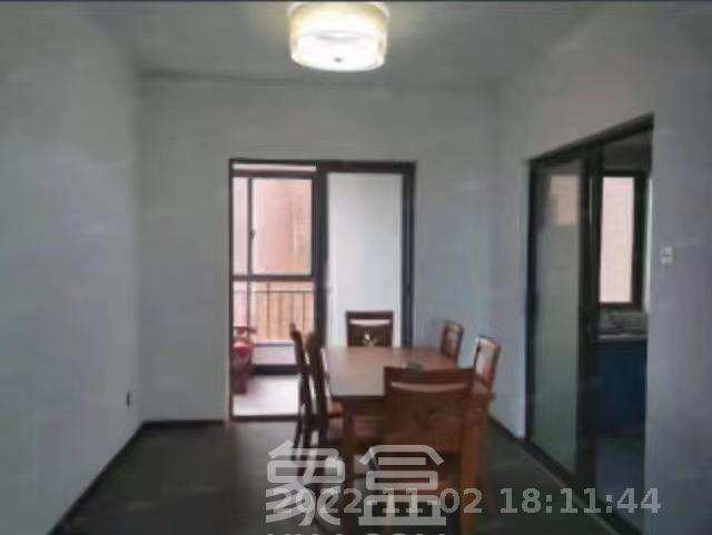 上海城小区  4室2厅2卫    2700.0元/月室内图1