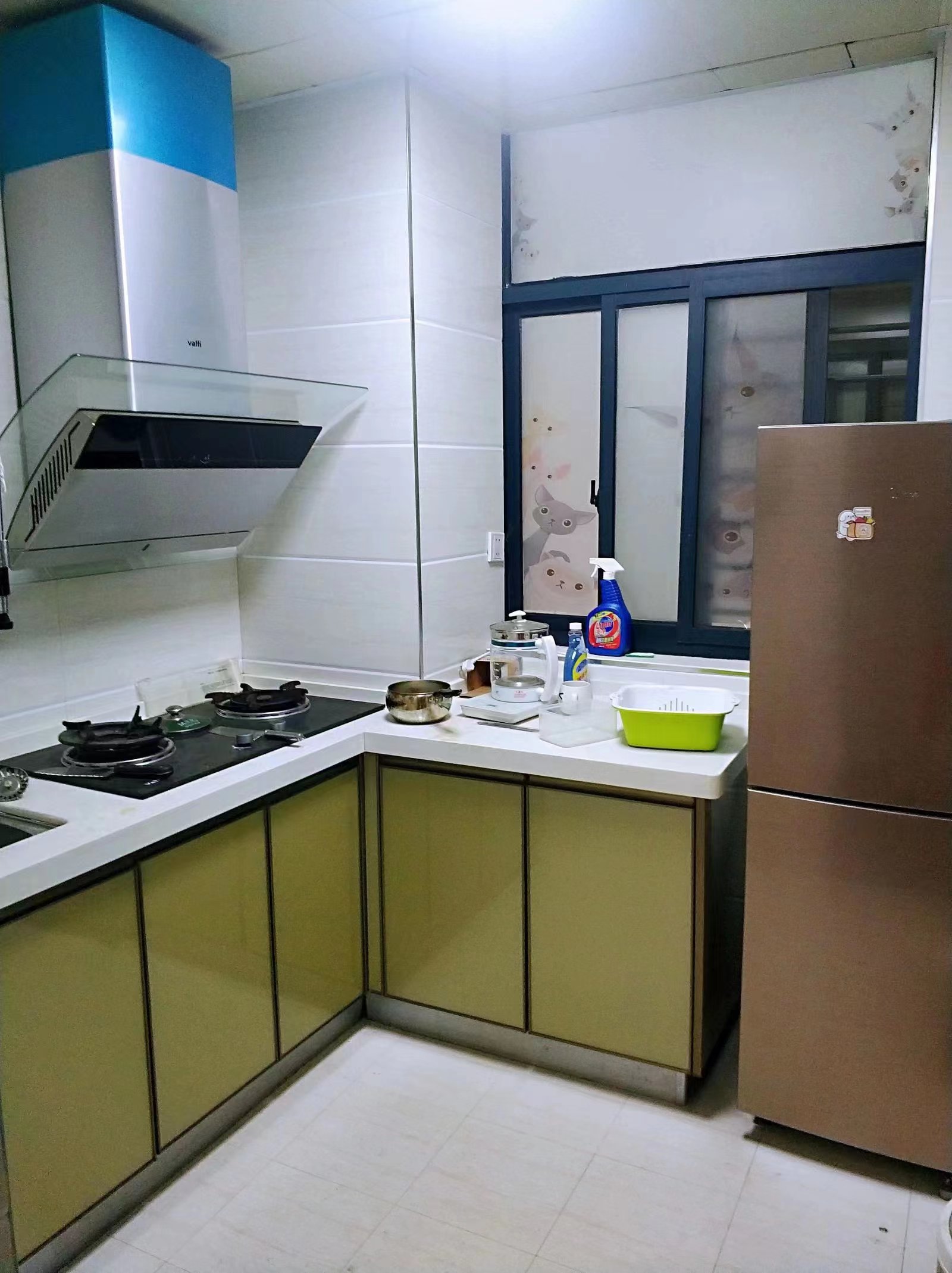 世纪嘉苑 1室1厅1厨1卫 1400.00元/月