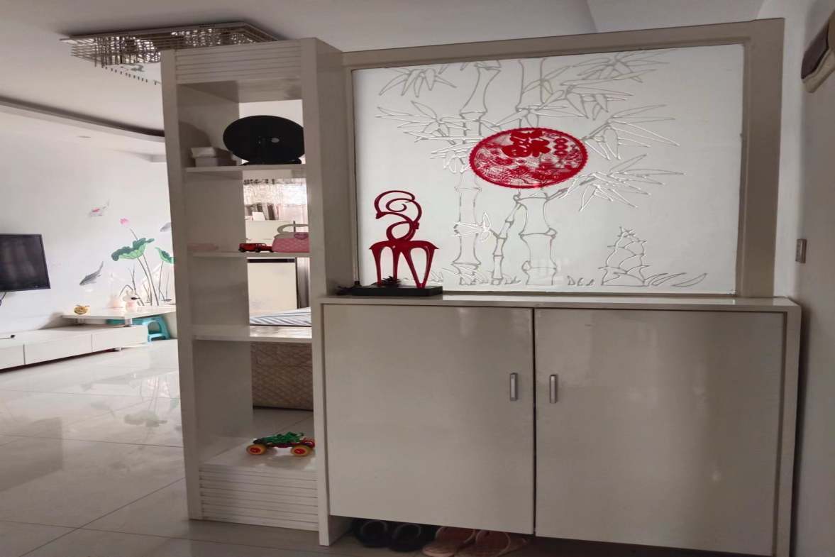 涟鑫佳苑  3室2厅2卫    53.0万客厅