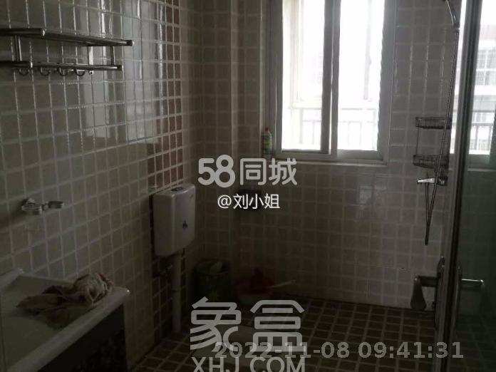 三城花苑（一，二，三期）  4室2厅2卫   1500.00元/月室内图