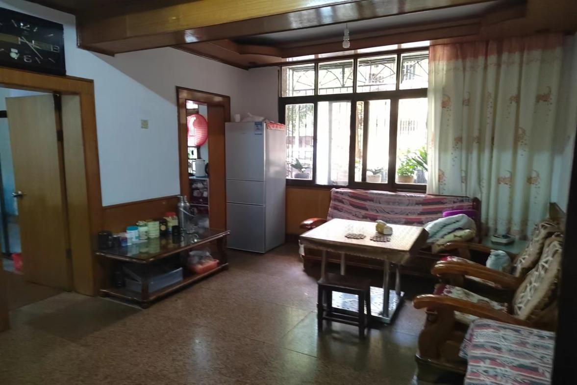 行署十单位家属房  3室2厅1卫   43.80万室内图1