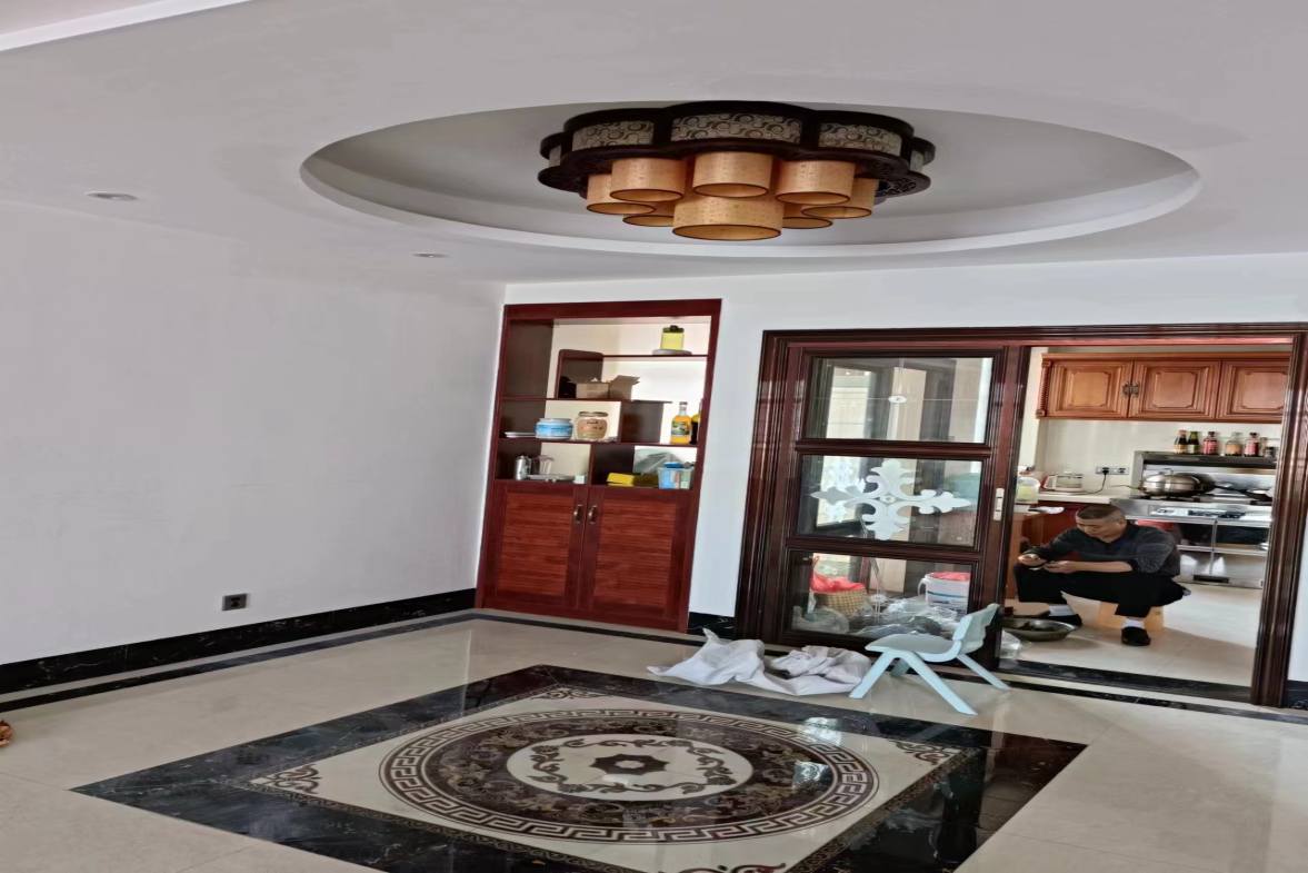 香山红叶  3室2厅1卫    90.0万室内图