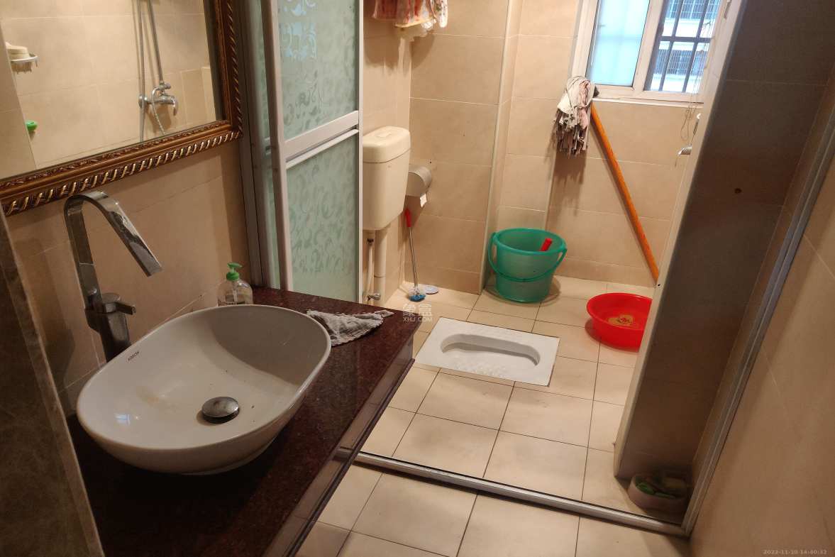 锦璨家园 3室2厅2卫 2200.00元/月 锦璨家园 3室2厅2卫 2200.00元/月室内图