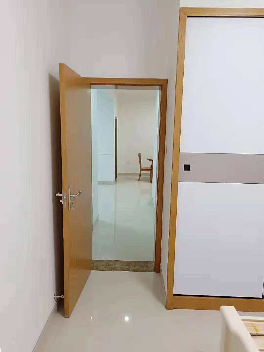 南坪花苑  2室2厅1卫   2000.00元/月 南坪花苑  2室2厅1卫   2000.00元/月室内图