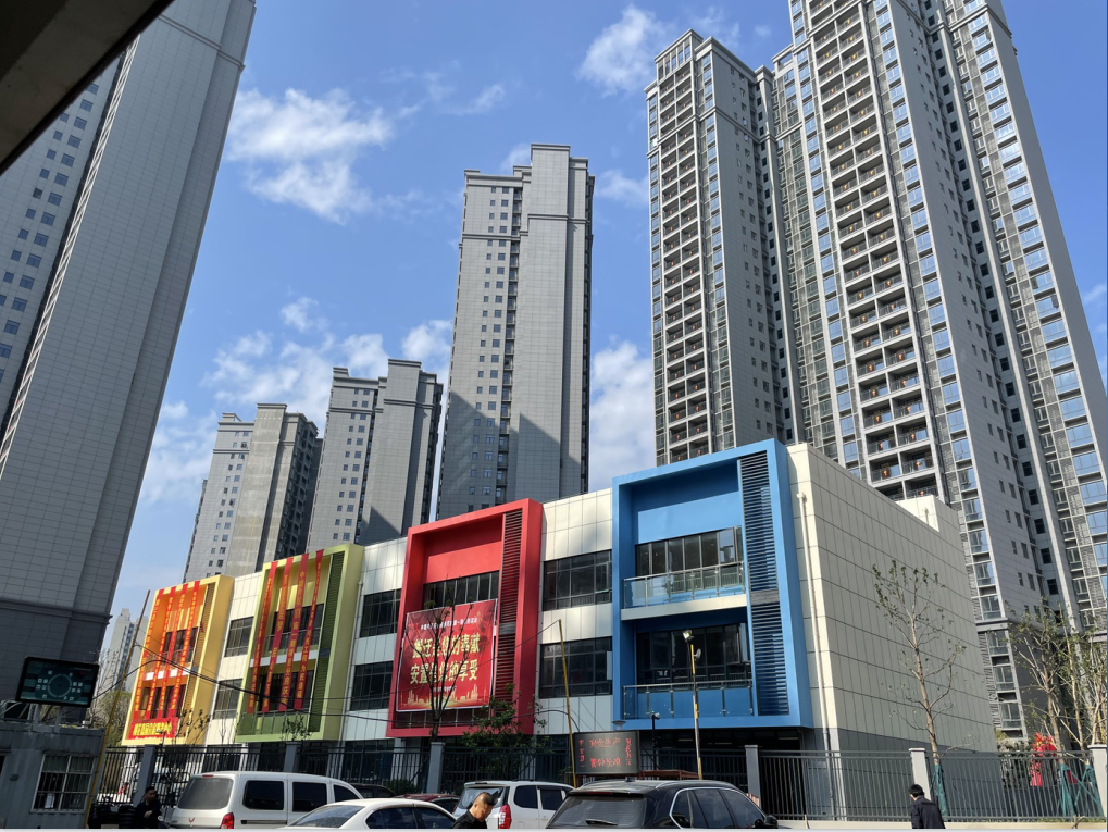 桃花嘉园  3室2厅2卫   1600.00元/月小区图