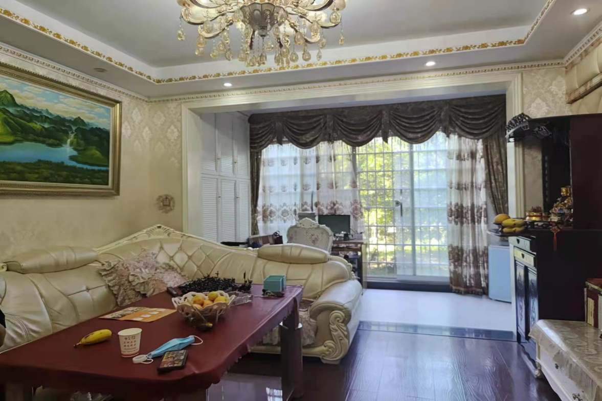 株山国际世家 3室2厅2卫 62.8万 株山国际世家 3室2厅2卫 62.8万室内图