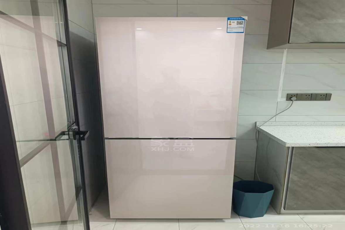 中泰财富湘江  1室1厅1卫   1600.00元/月室内图