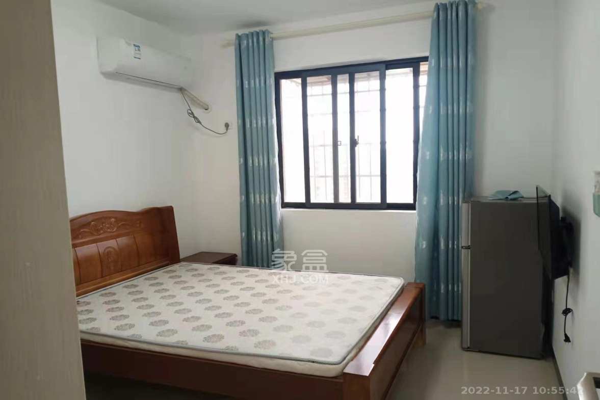 金富星城  3室2厅1卫   1000.00元/月室内图