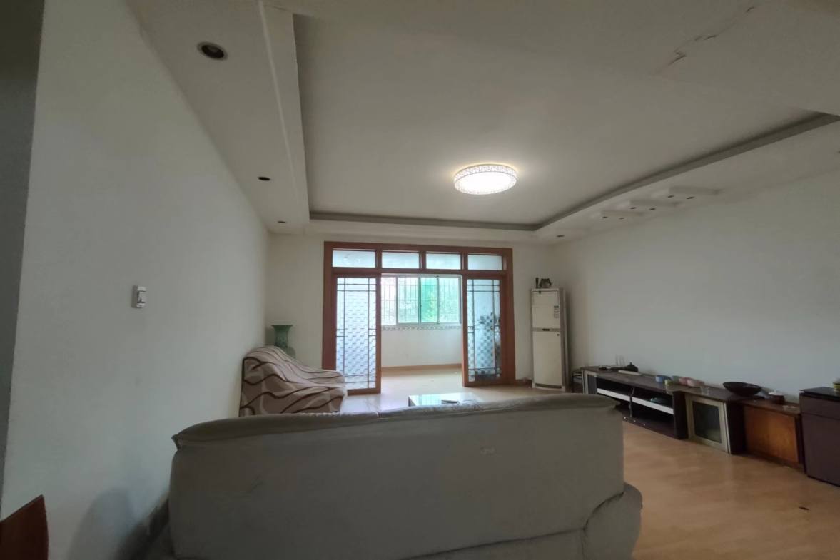 715矿小区  3室2厅2卫   1280.00元/月室内图