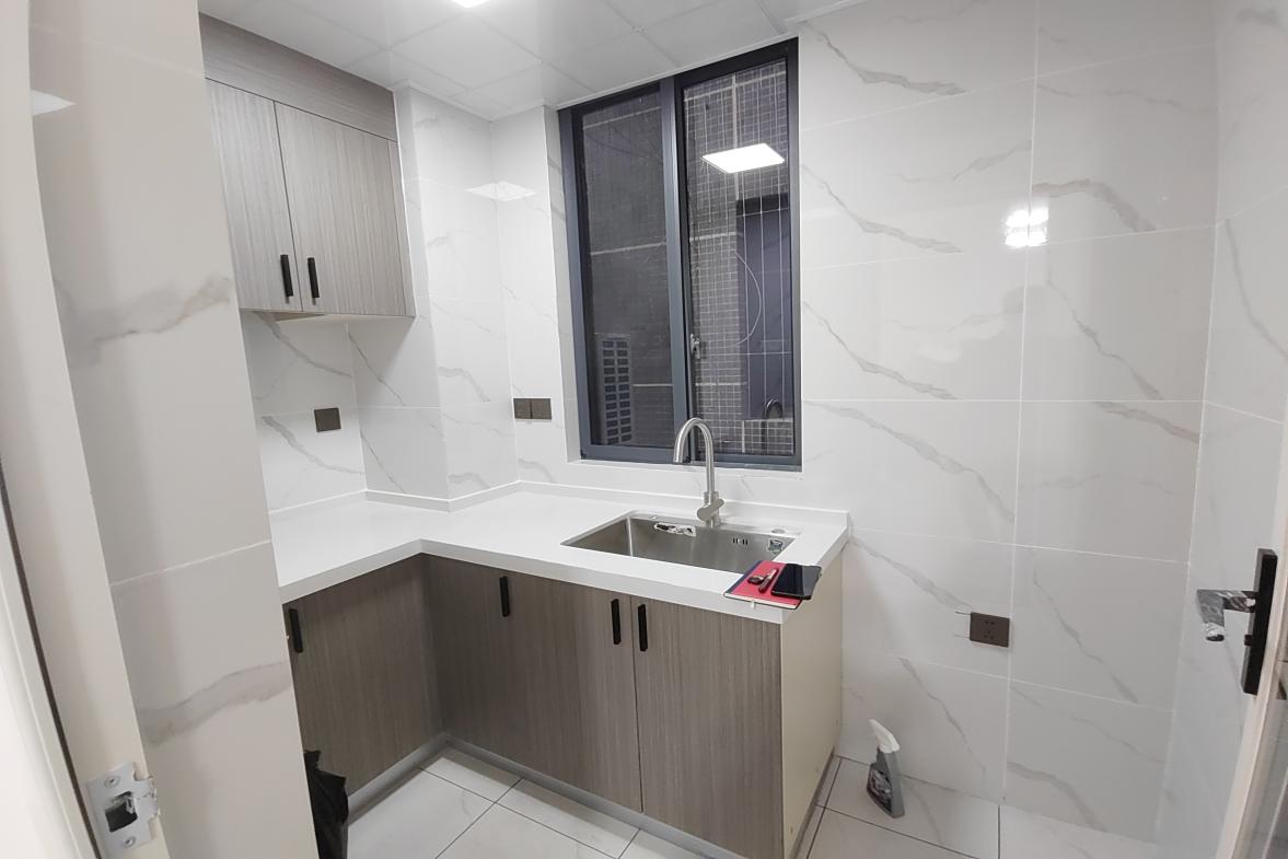 金钟大雁城  0室0厅0卫   2500.00元/月 金钟大雁城  0室0厅0卫   2500.00元/月室内图