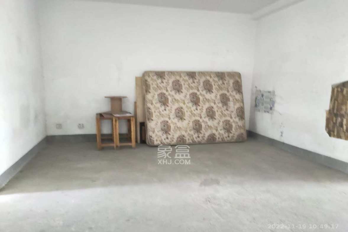 中南汽车世界 3室2厅1卫 1100.00元/月 中南汽车世界 3室2厅1卫 1100.00元/月室内图