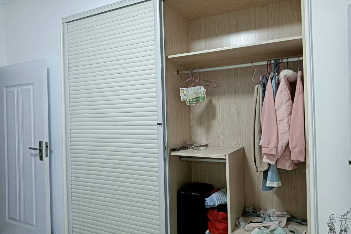 梓山苑小区  2室2厅1卫   800.00元/月室内图