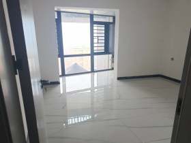 金色阳光  1室1厅1卫    28.8万