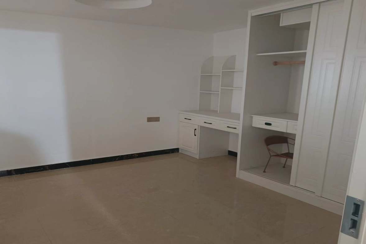 金色阳光  2室1厅1卫    28.8万室内图