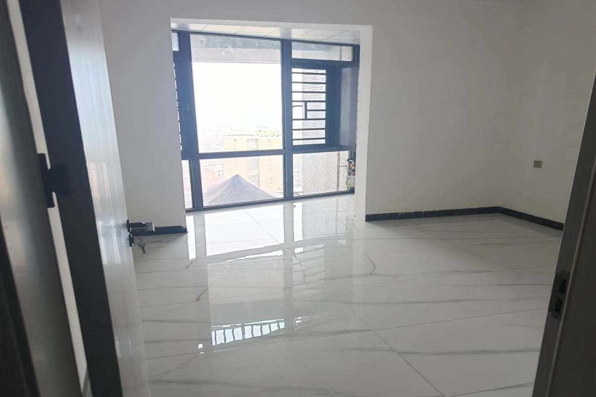 金色阳光  1室1厅1卫    28.8万 金色阳光  1室1厅1卫    28.8万小区图