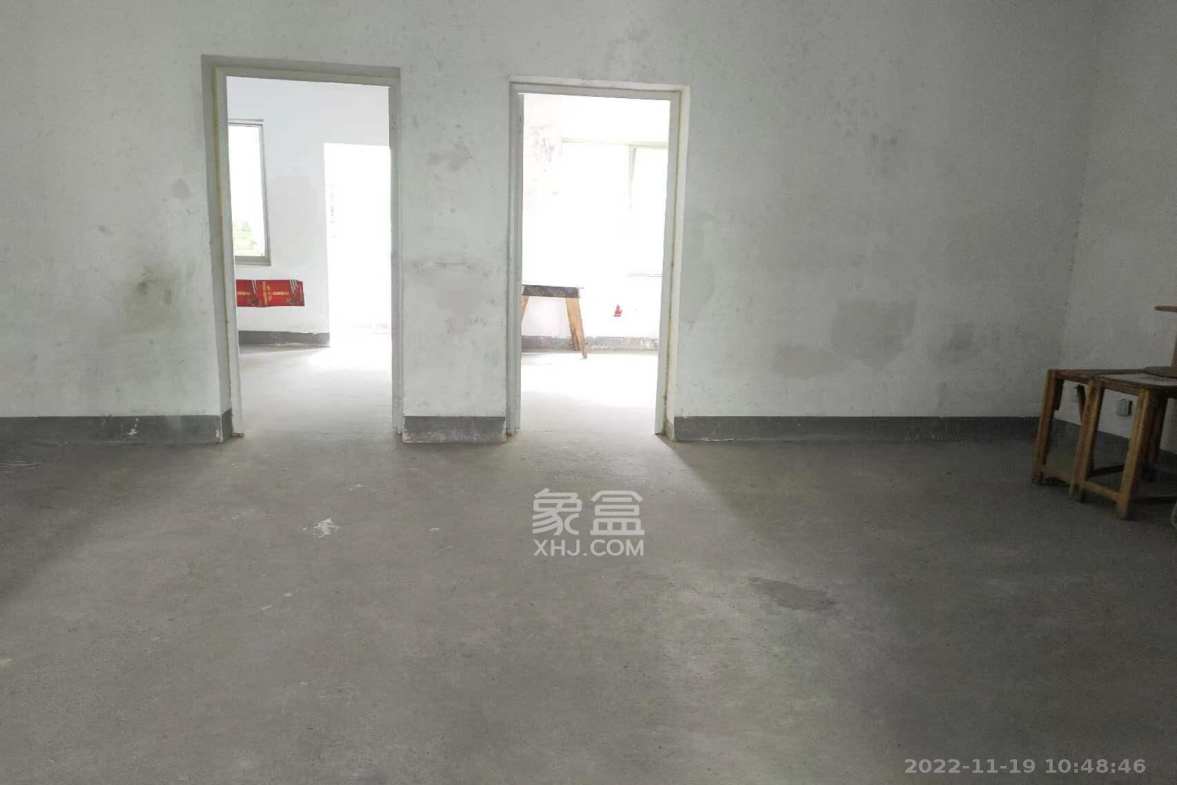 中南汽车世界 3室2厅1卫 1100.00元/月 中南汽车世界 3室2厅1卫 1100.00元/月室内图