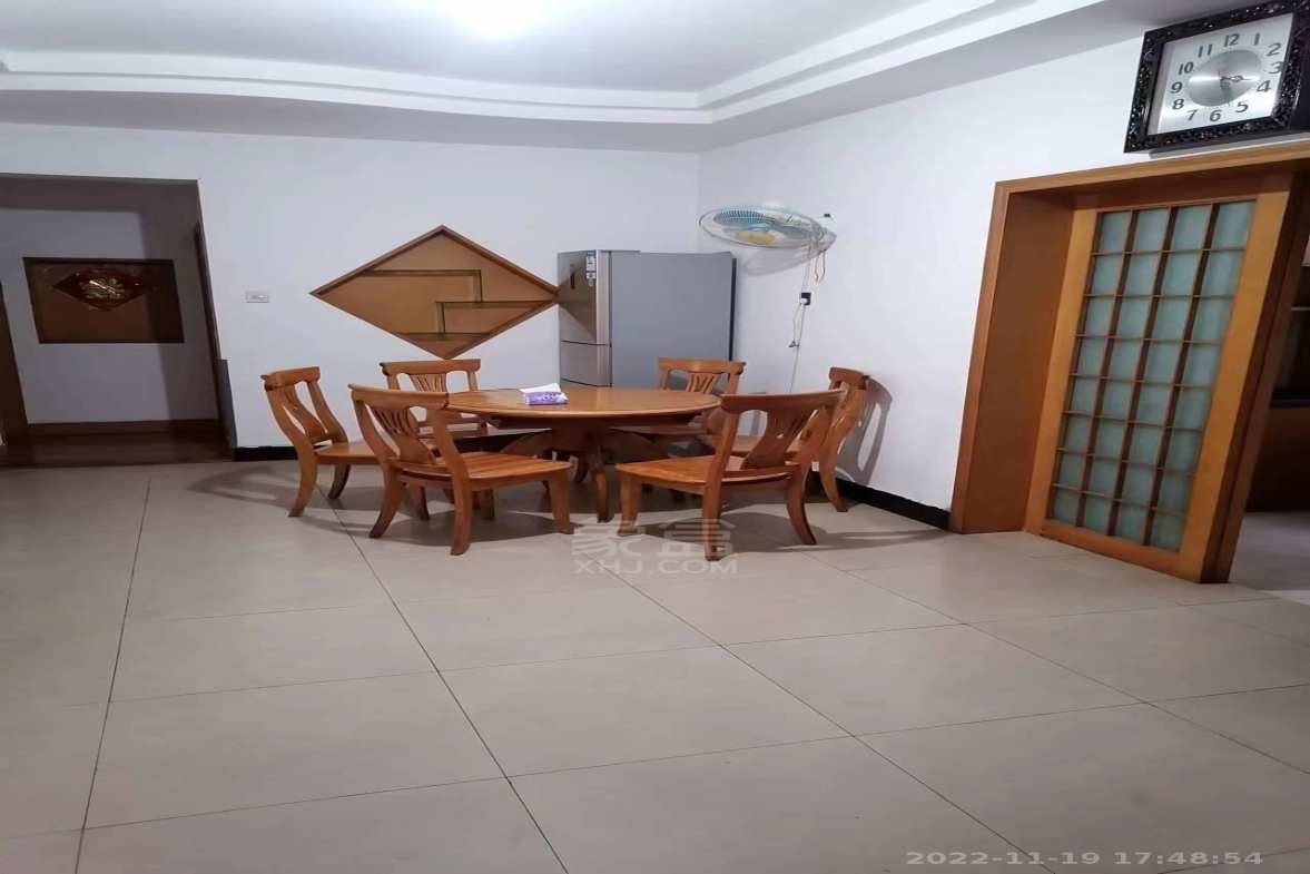 政华小区 3室2厅2卫 1600.00元/月 政华小区 3室2厅2卫 1600.00元/月室内图