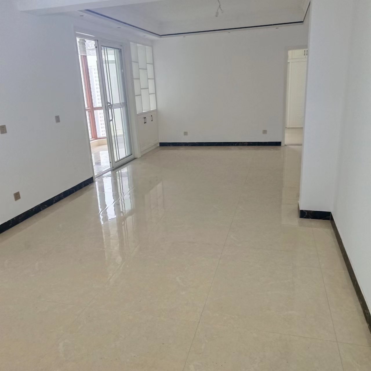 金色阳光  2室1厅1卫    28.8万