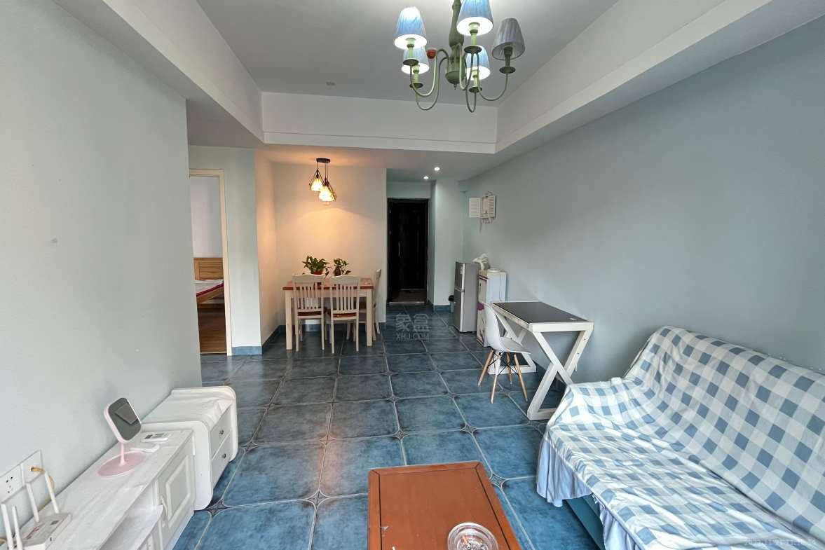 新桂公馆 2室2厅1卫 1800.00元/月 新桂公馆 2室2厅1卫 1800.00元/月室内图