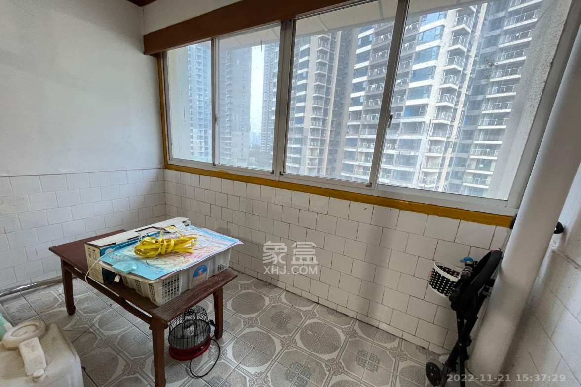 人造板厂宿舍(新河北堤1号) 3室2厅2卫 2000.0元/月 人造板厂宿舍(新河北堤1号) 3室2厅2卫 2000.0元/月室内图