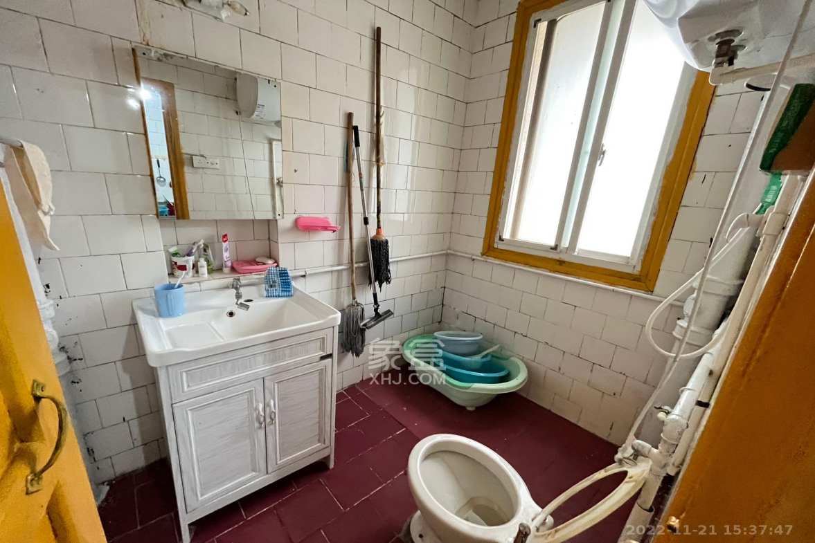 人造板厂宿舍(新河北堤1号) 3室2厅2卫 2000.0元/月 人造板厂宿舍(新河北堤1号) 3室2厅2卫 2000.0元/月室内图