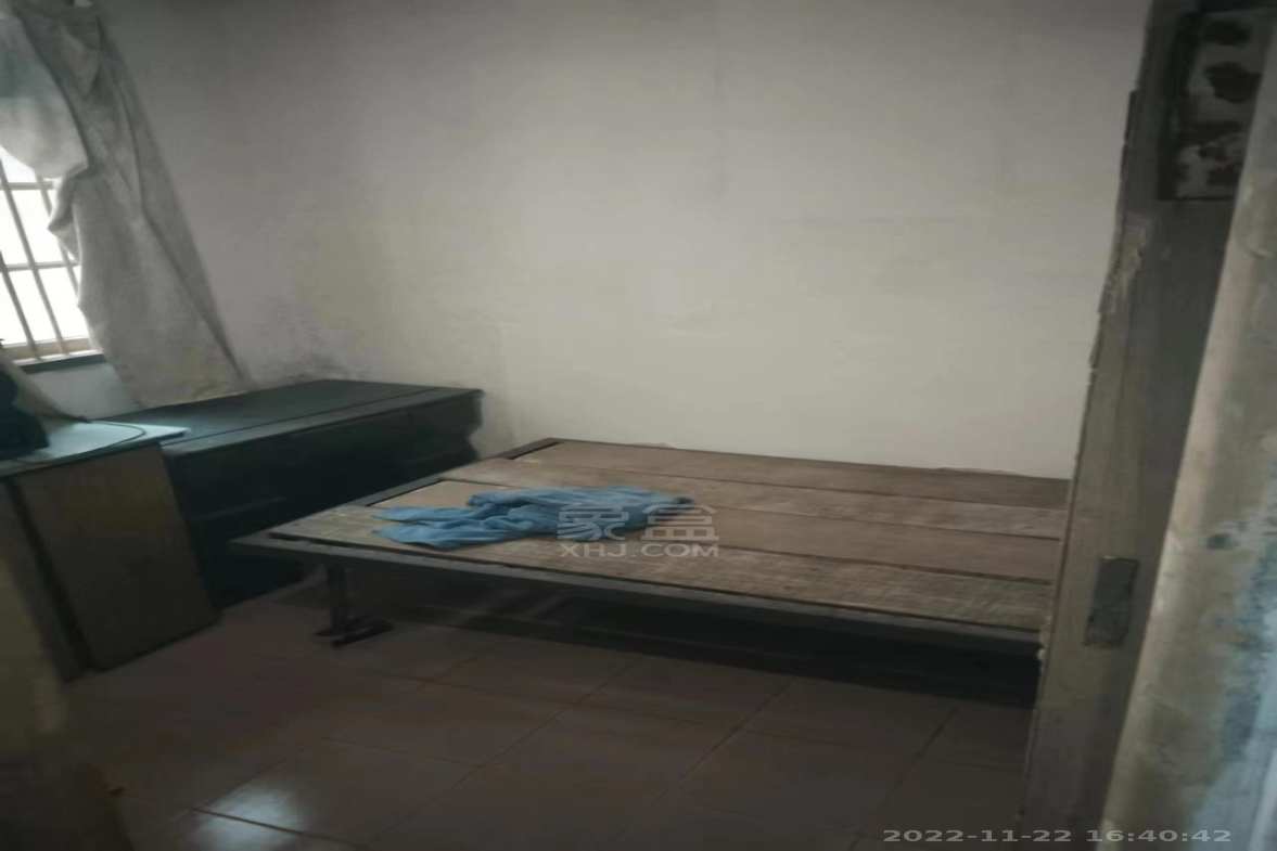 烟山口 3室1厅1卫 800.00元/月 烟山口 3室1厅1卫 800.00元/月室内图