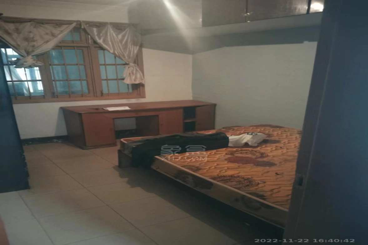 烟山口 3室1厅1卫 800.00元/月 烟山口 3室1厅1卫 800.00元/月室内图