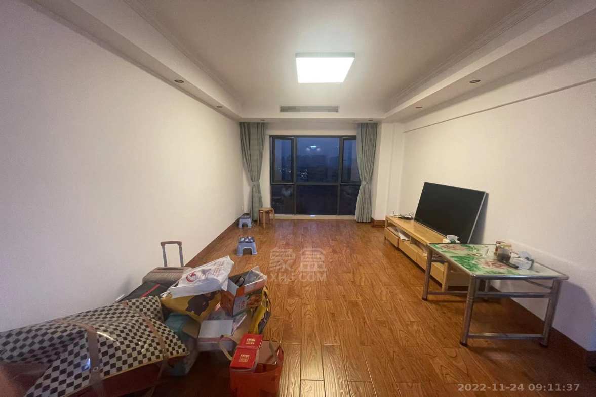 庐山春天 2室2厅1卫 2800.00元/月 庐山春天 2室2厅1卫 2800.00元/月室内图