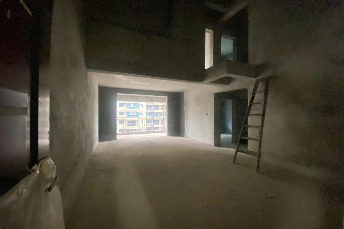 金河湾1881  4室2厅2卫   108.00万小区图