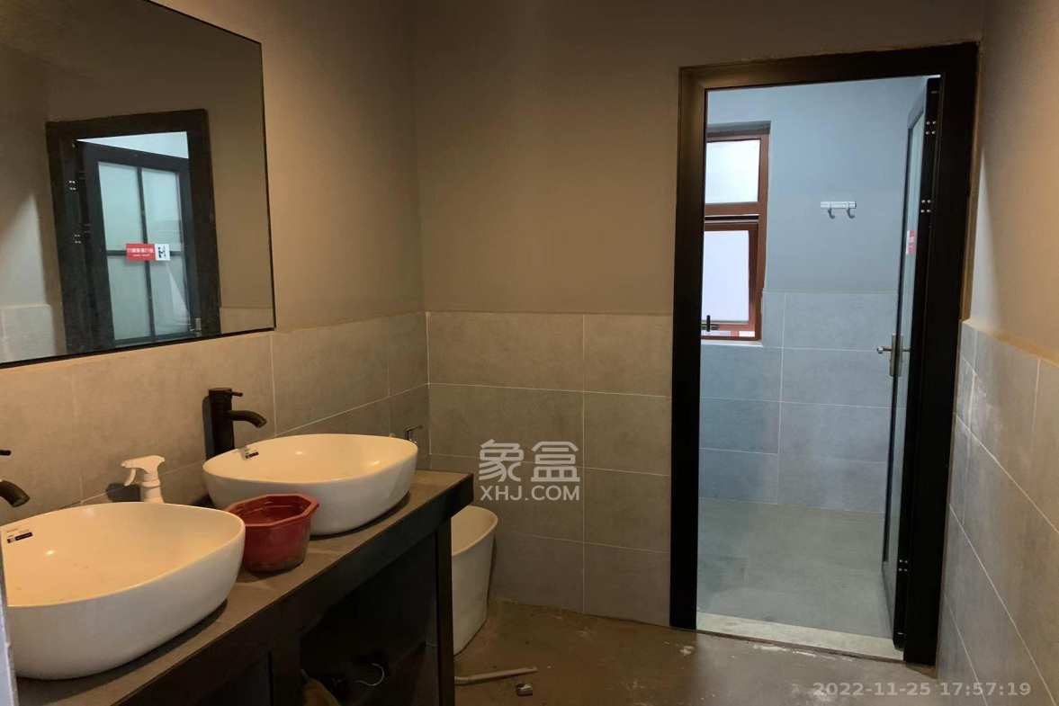 银杏嘉园  5室2厅1卫    3800.0元/月室内图