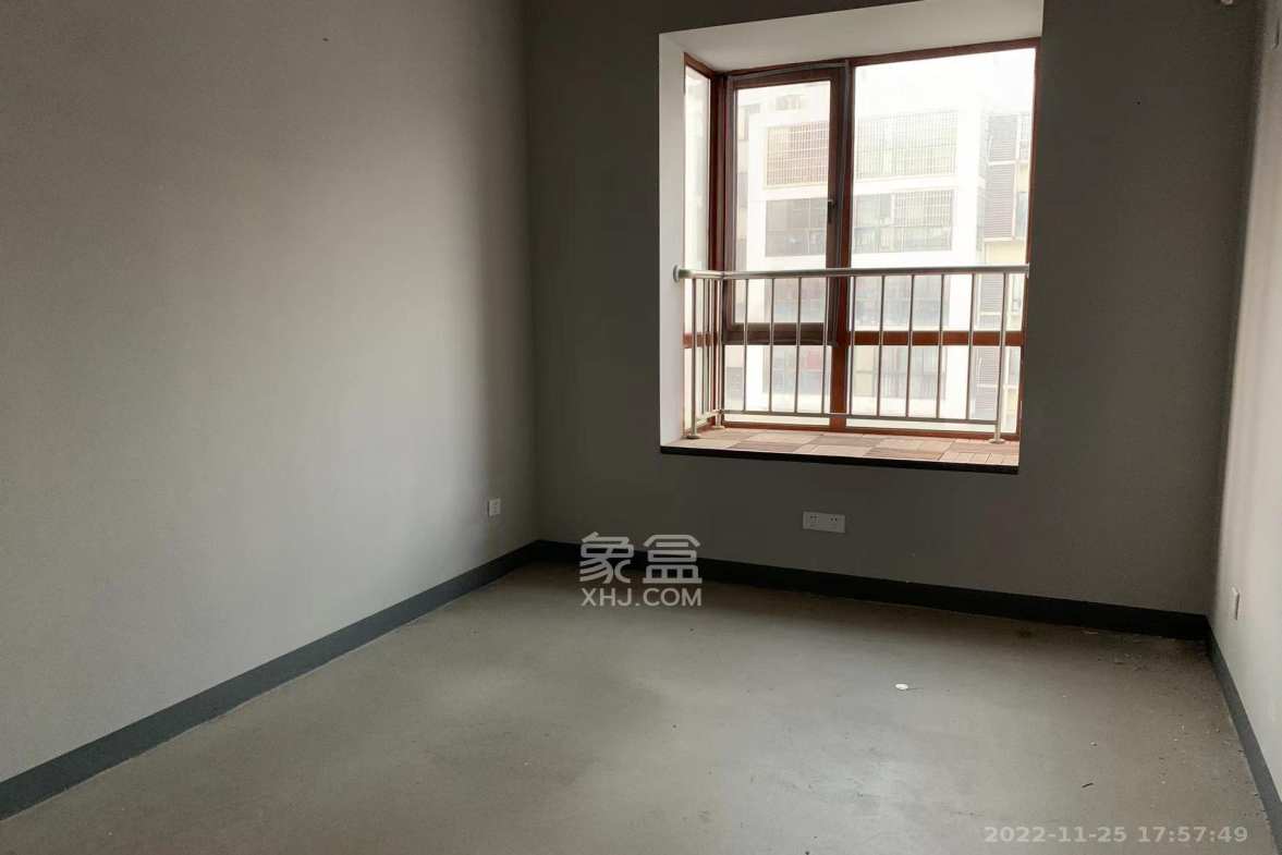 银杏嘉园  5室2厅1卫    3800.0元/月室内图