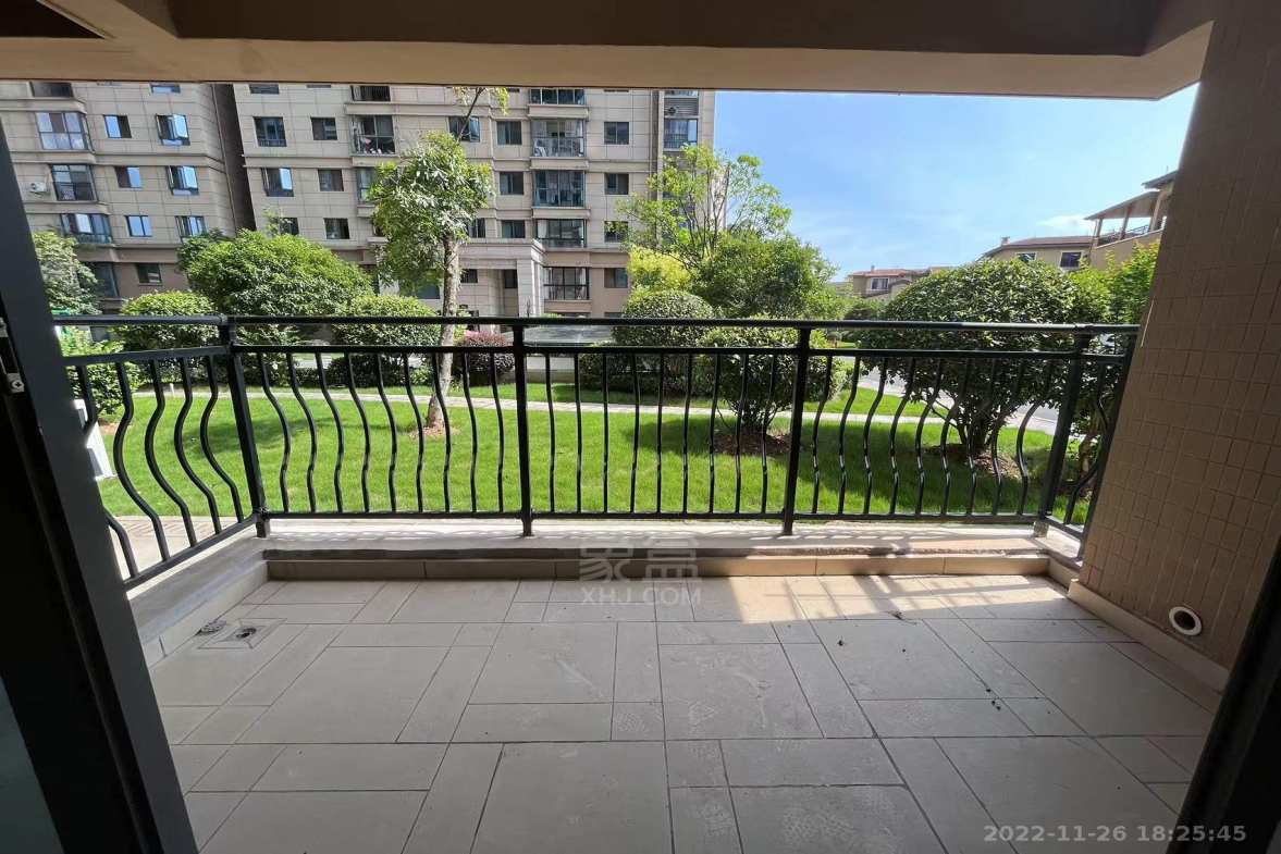 碧桂园 3室2厅2卫 1800.00元/月 碧桂园 3室2厅2卫 1800.00元/月室内图